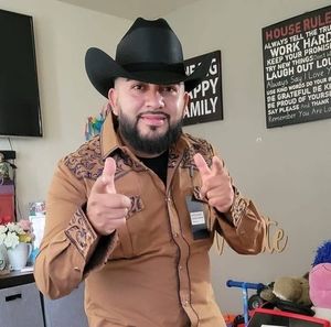 Meet your Posher, Pedro